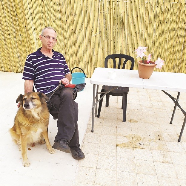 רוזנפלד מקיבוץ ראש צורים