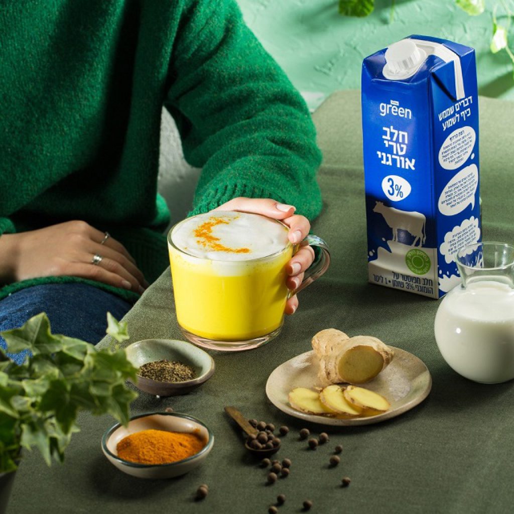 חלב אורגני נמכר במחירים סבירים שקורצים לחובבי הפרימיום הבריאותי