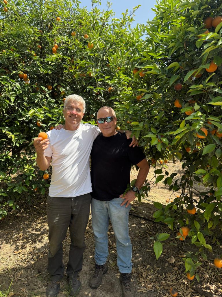 גיל ועמית פלוטקין בני דודים ושותפים