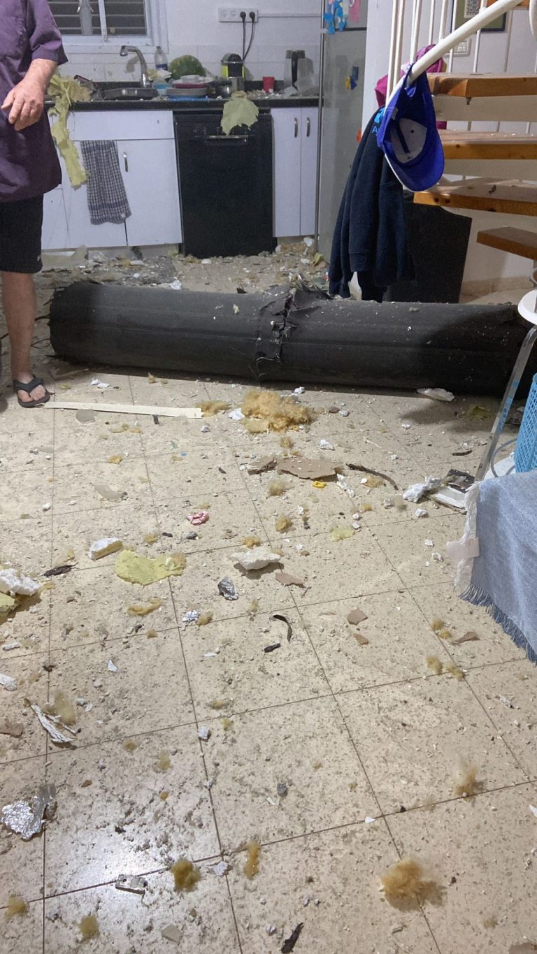 תמונה 1 טיל אפיקים מטבח