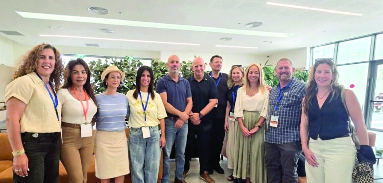 2 הראל סלע ביקור