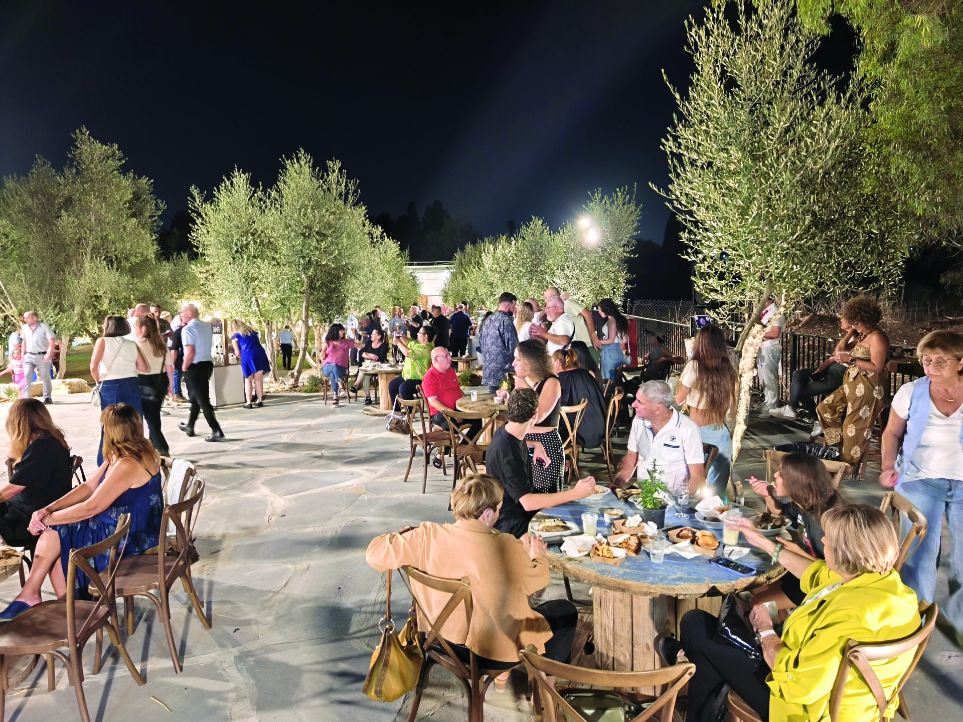 בערב חנוכת מרכז המבקרים במשק אבלה