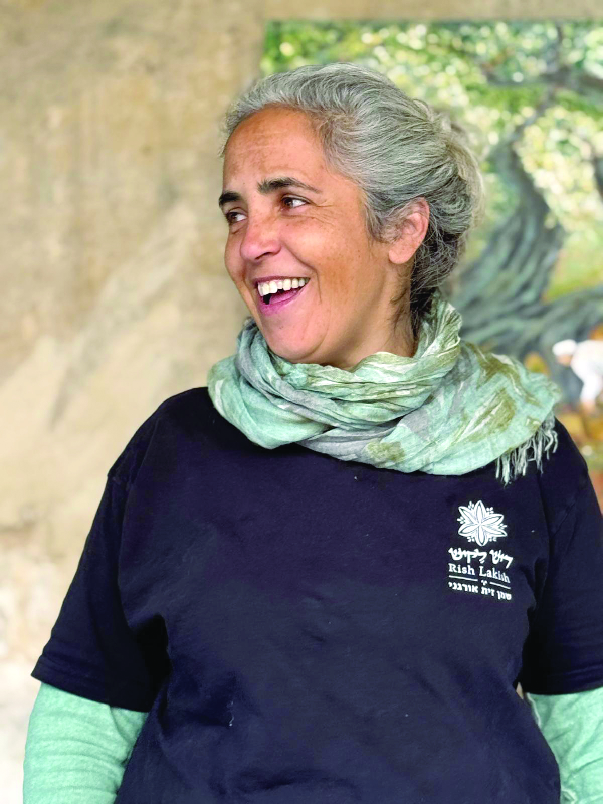 איילה נוי מאיר אדמה לאדם