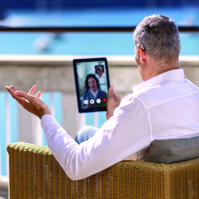 PH Pic AudeoI HotelBalcony RemoteSupport 1080X1080