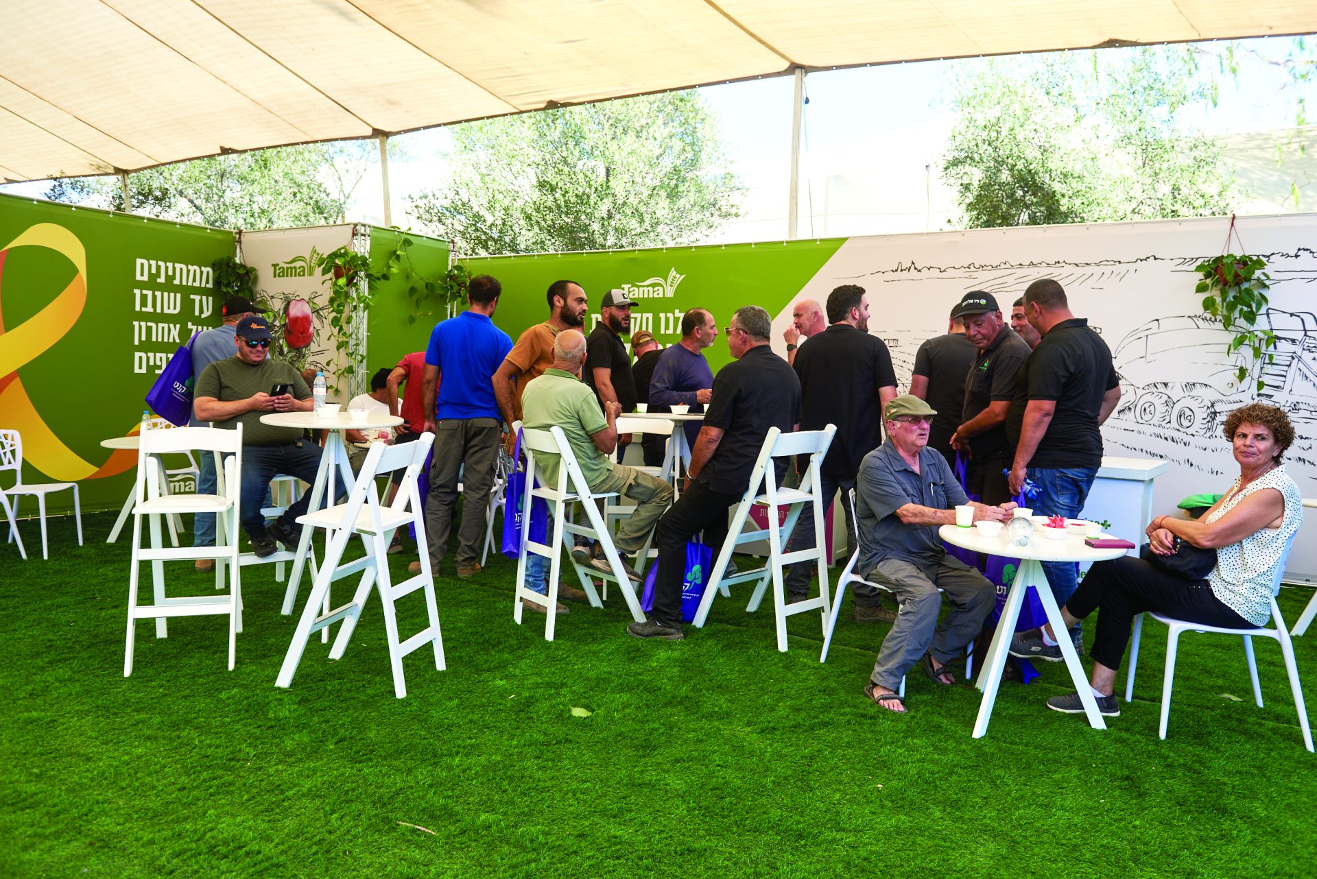 ביתן חברת תמה ממתינים עד שובו של אחרון החטופים