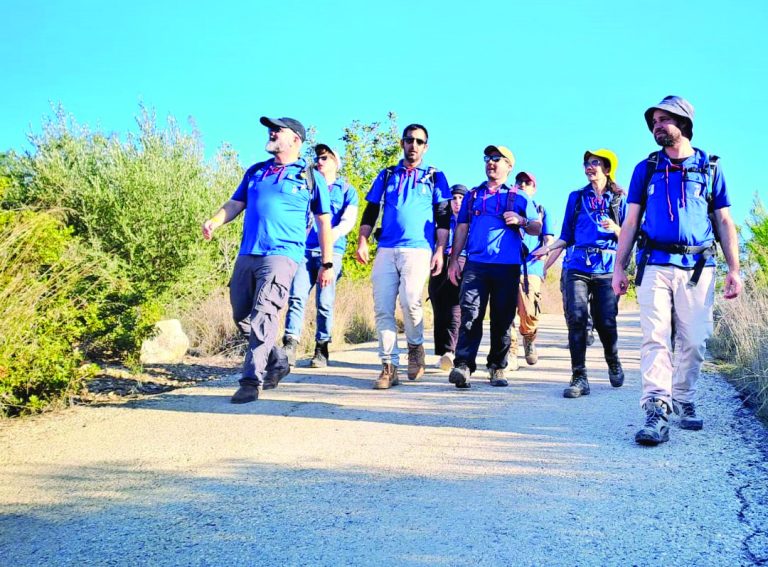 בני המושבים