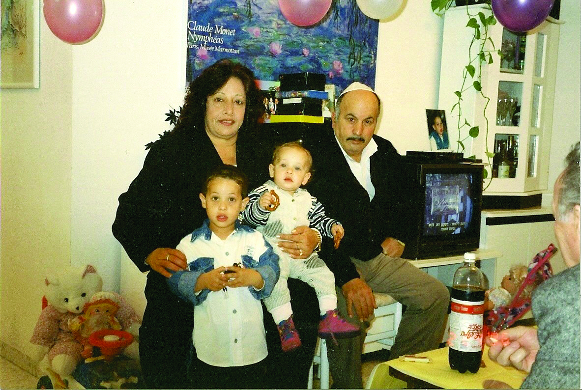 דודה זיוה שלימדה לבשל מאכלים עיראקיים. אלבום פרטי