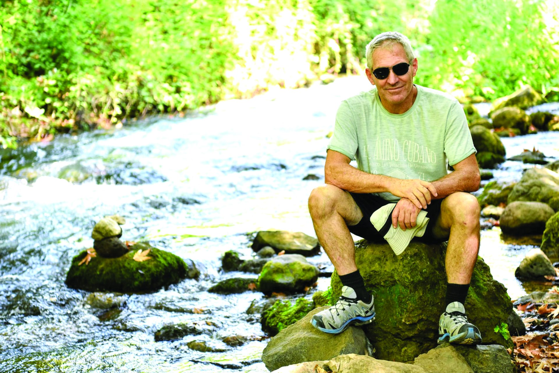 עופר ביידר זל חקלאי והבן הממשיך מנתיב העשרה על שמו המותג הפטל של עופר. אהב טבע וחקלאות. צילום מאלבום משפחתי (1)