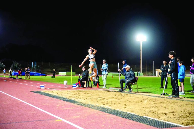 קפיצה לרוחק באצטדיון האתלטיקה החדש