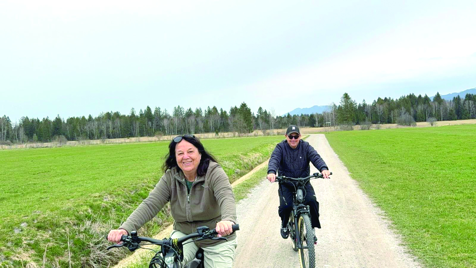 איריס בטיול אופניים