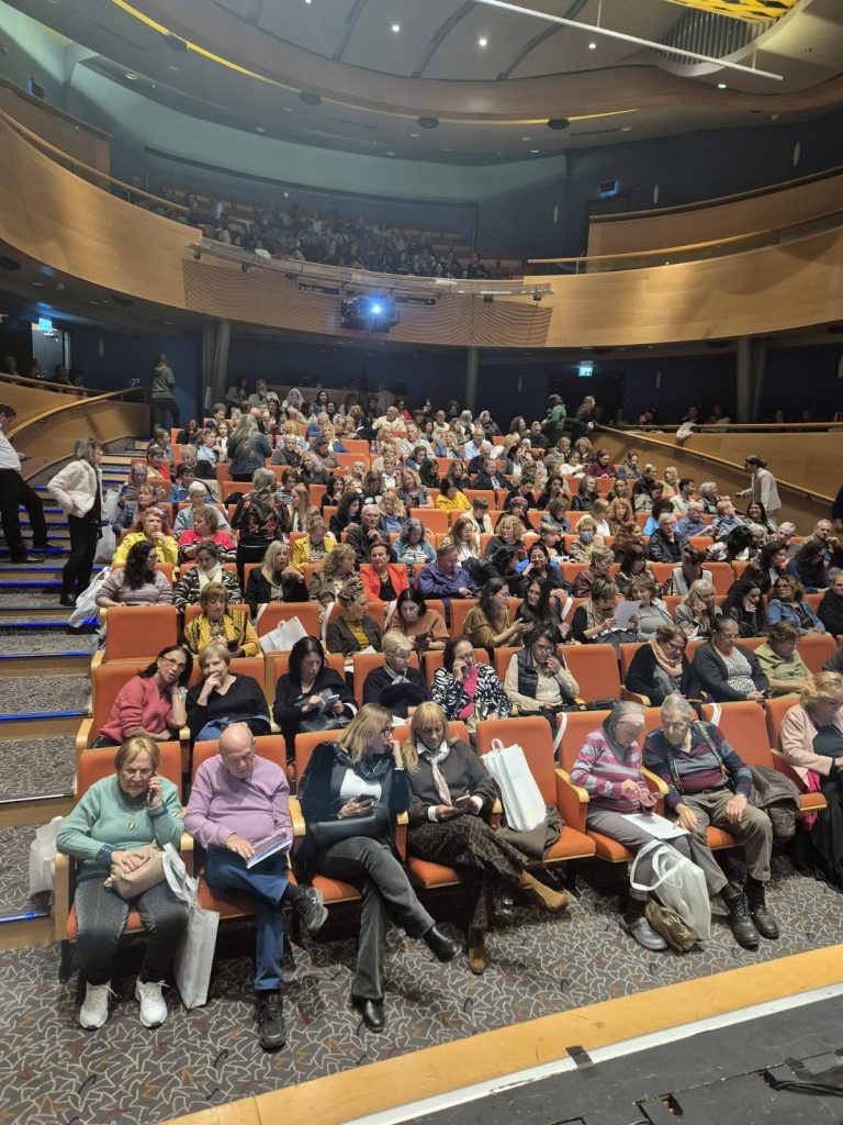 רכזי התרבות במושבים בכנס חשיפת אומנים