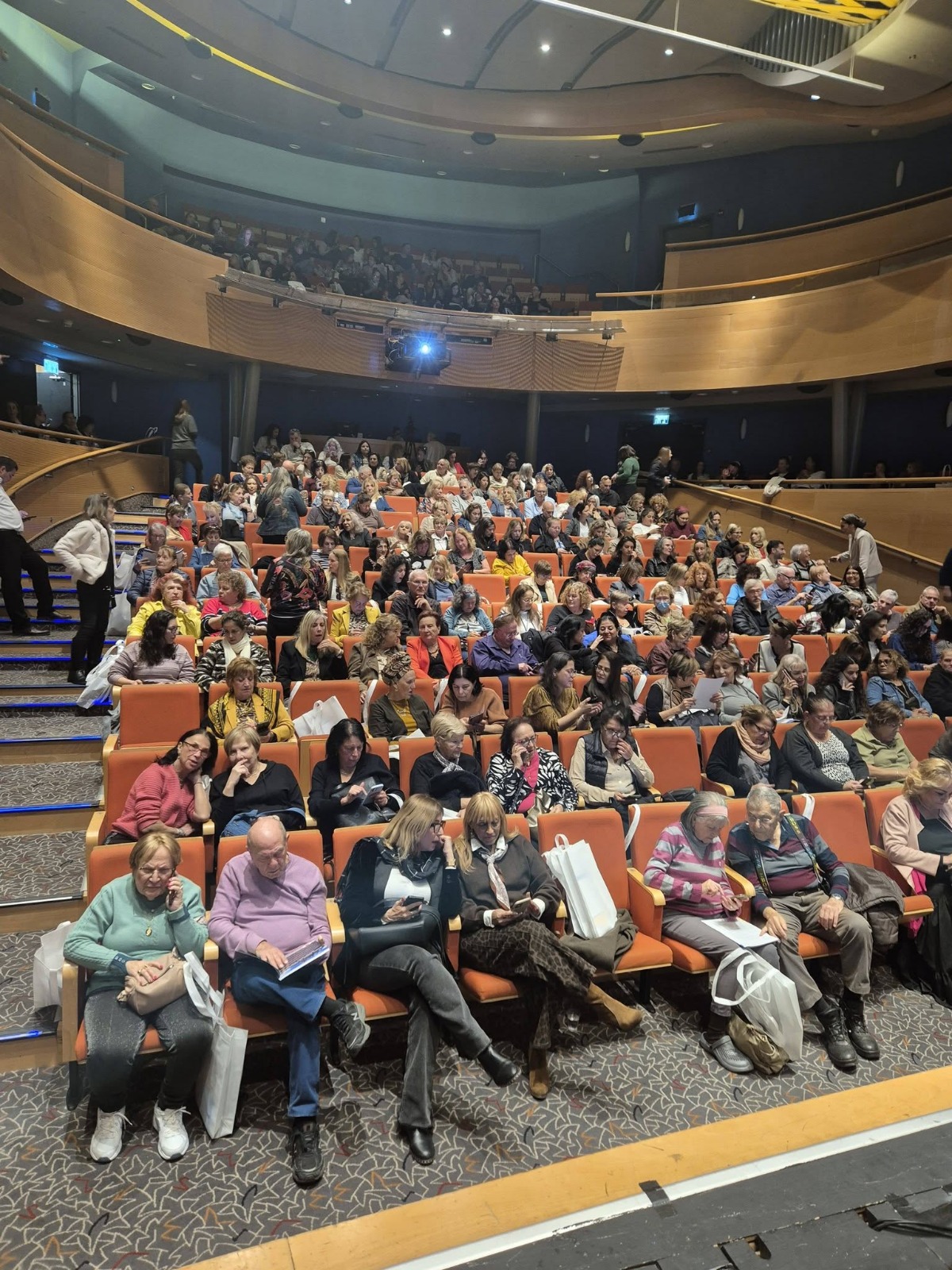 רכזי התרבות במושבים בכנס חשיפת אומנים