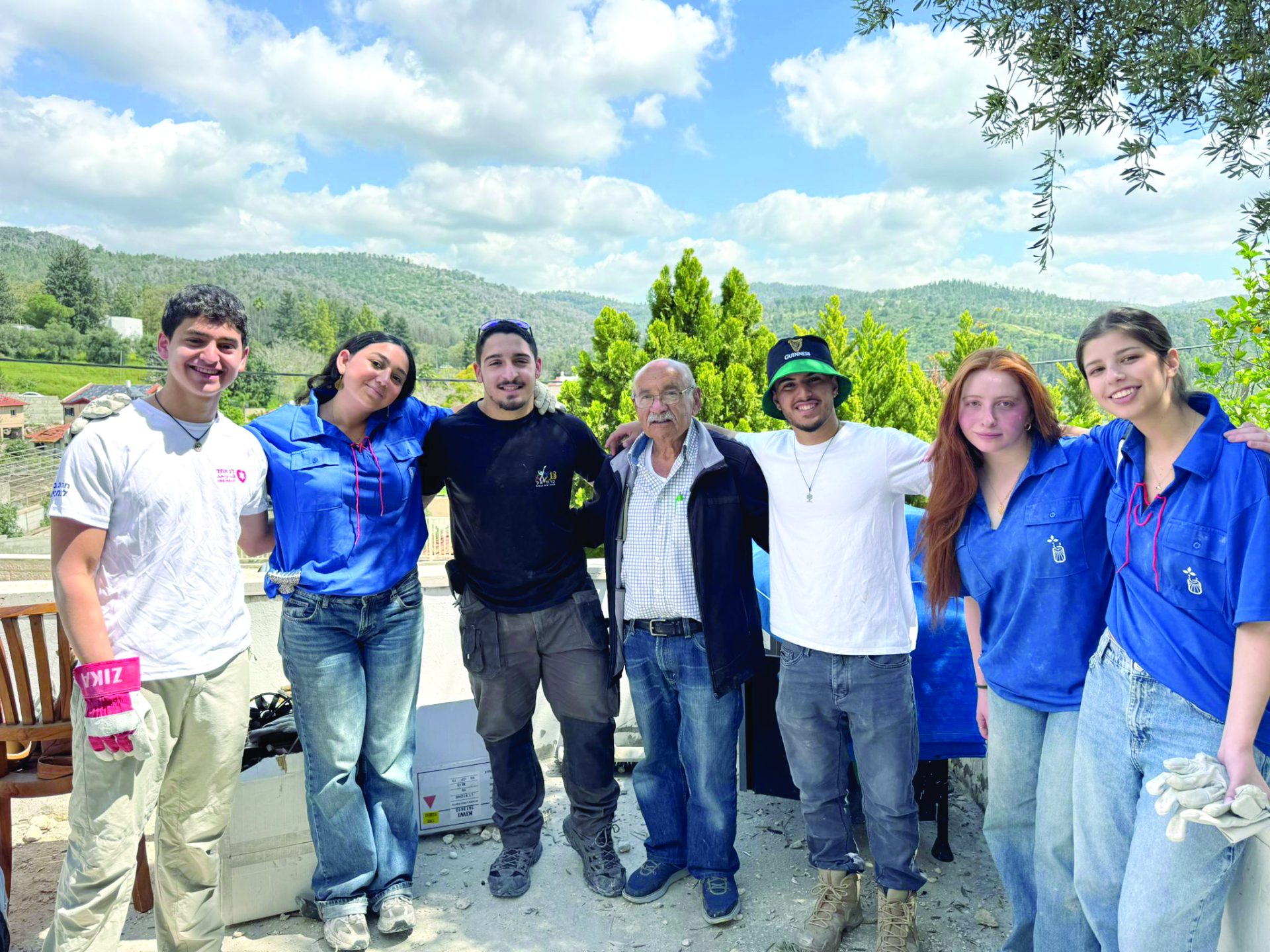 בני המושבים שלושה ימים באשתאול