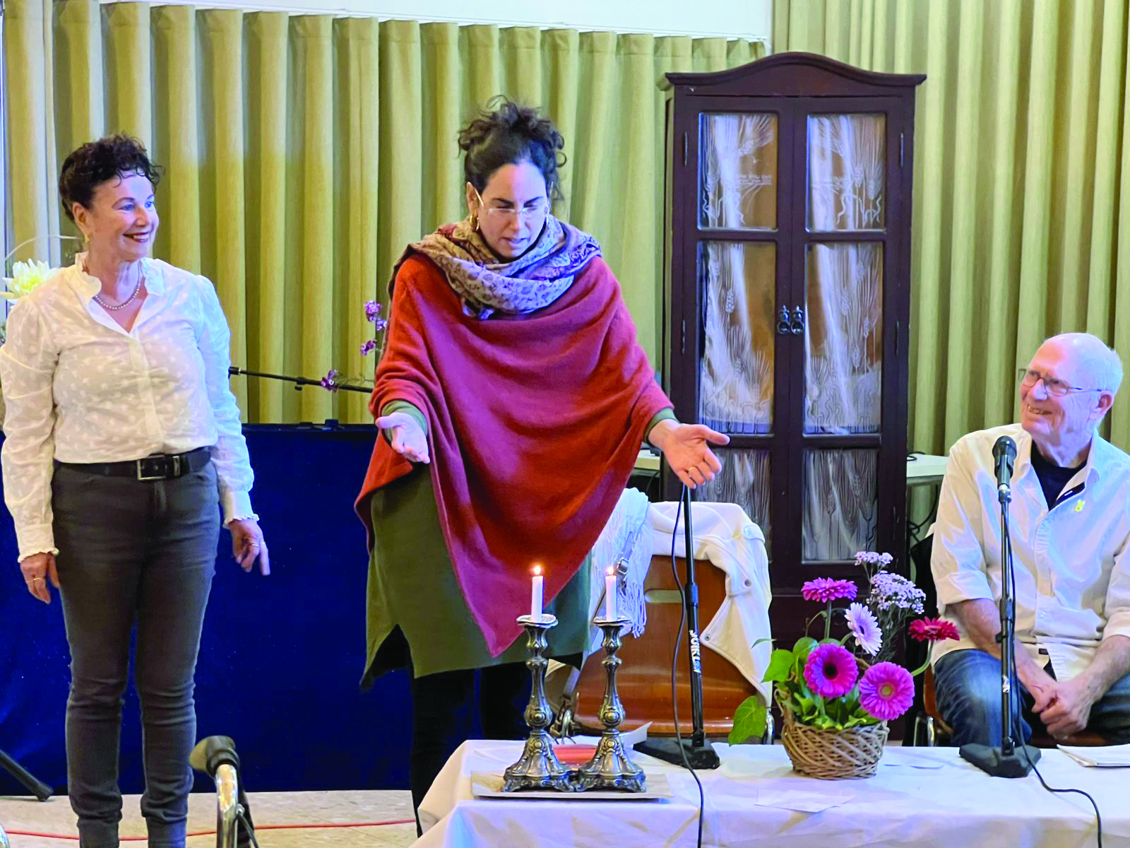 מדליקים את הנרות בקבלת שבת בניגון הלב