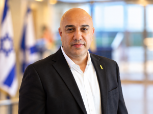 Official Portrait with Yellow Ribbon